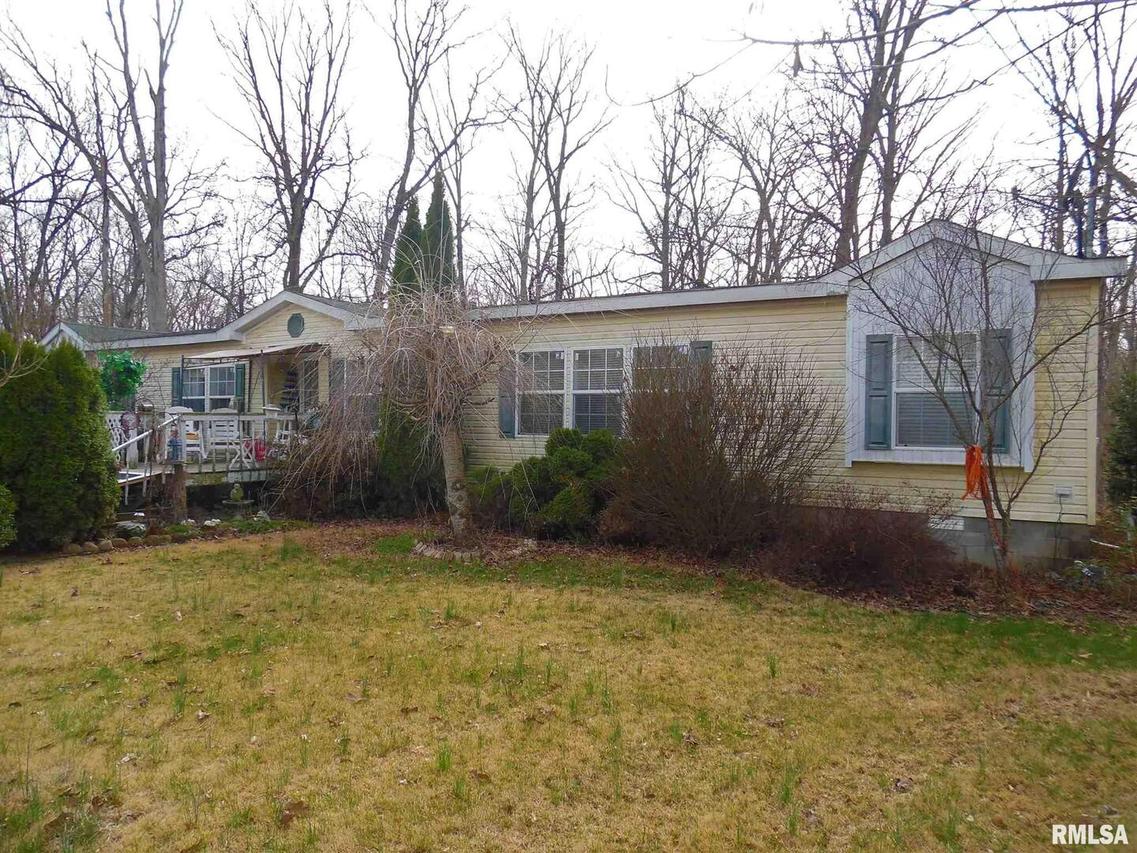 2839 E Snapshot Rd., Woodlawn, IL 62898