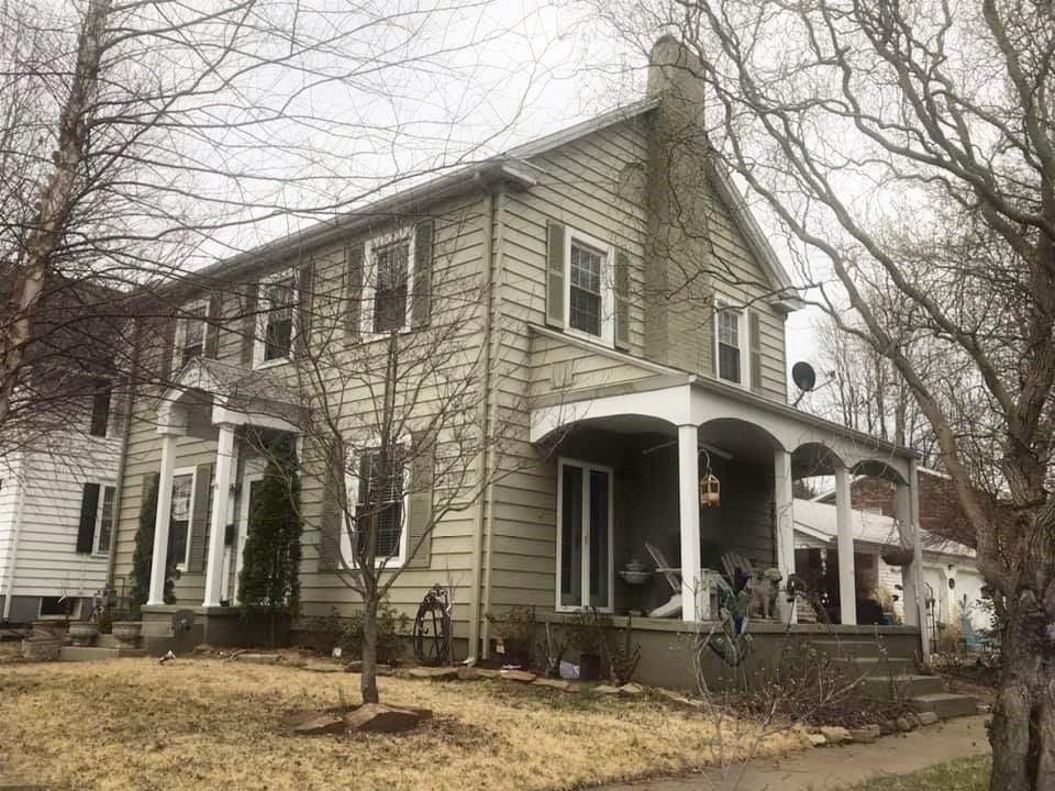 902 Ferry St., Metropolis, IL 62960