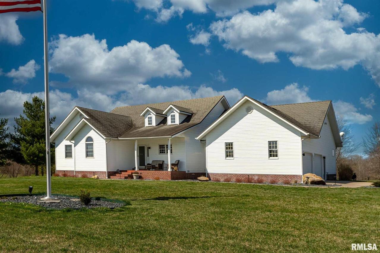 343 Savanna Dr., Murphysboro, IL 62966