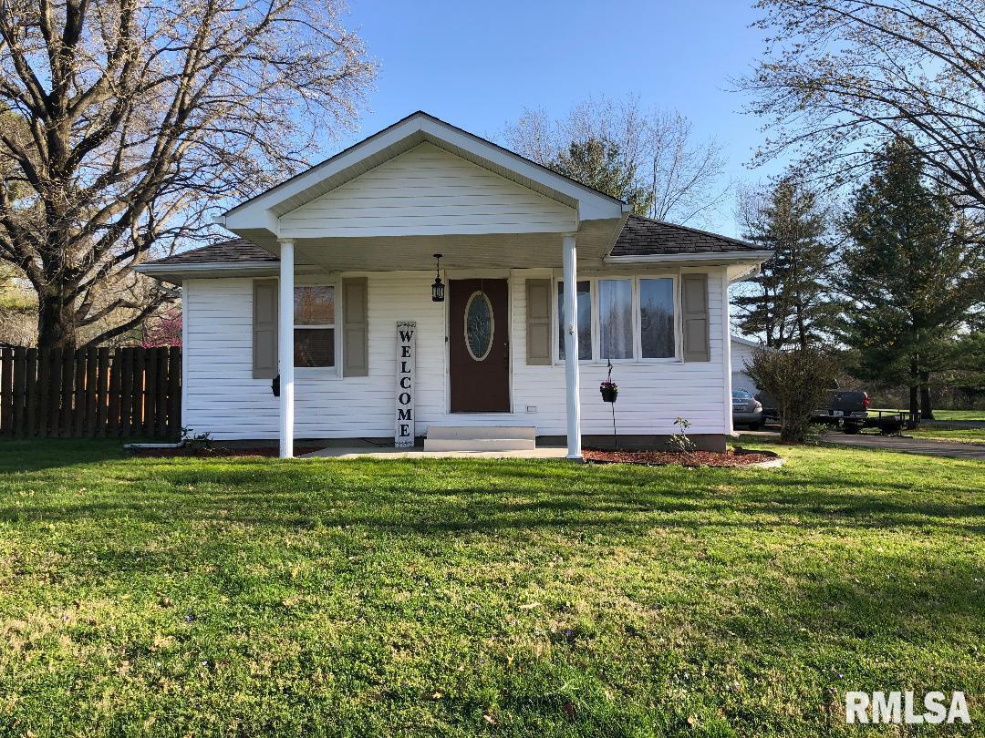 820 E Clark Trail Rd., Herrin, IL 62948