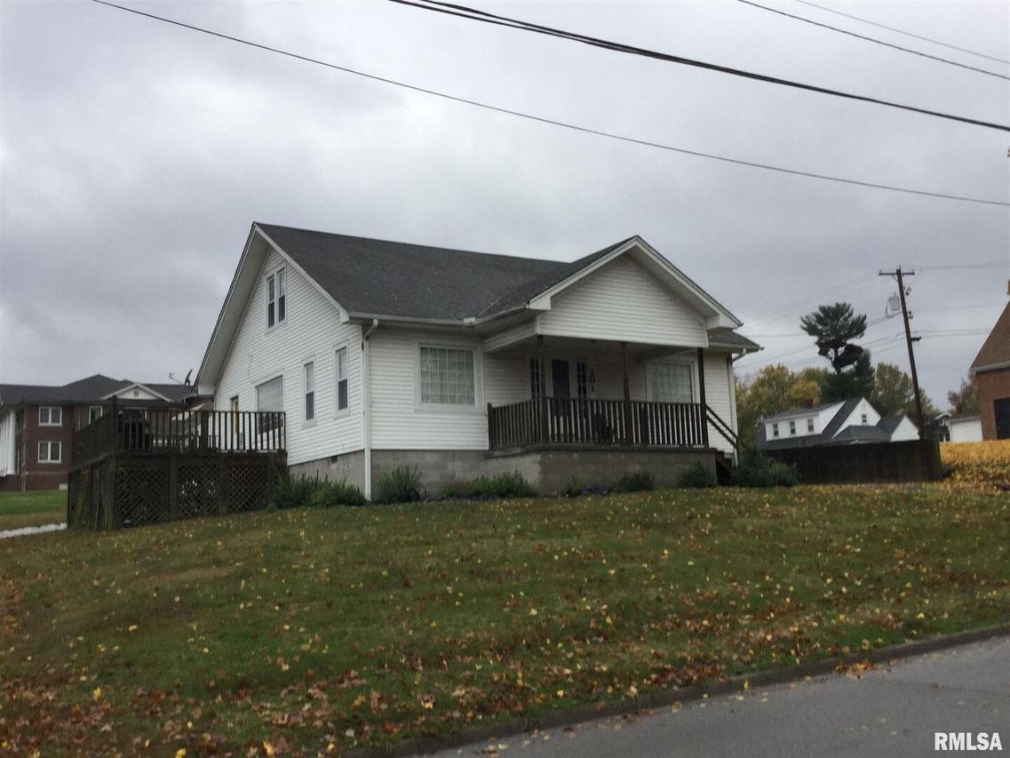 201 W Jefferson St., Anna, IL 62906