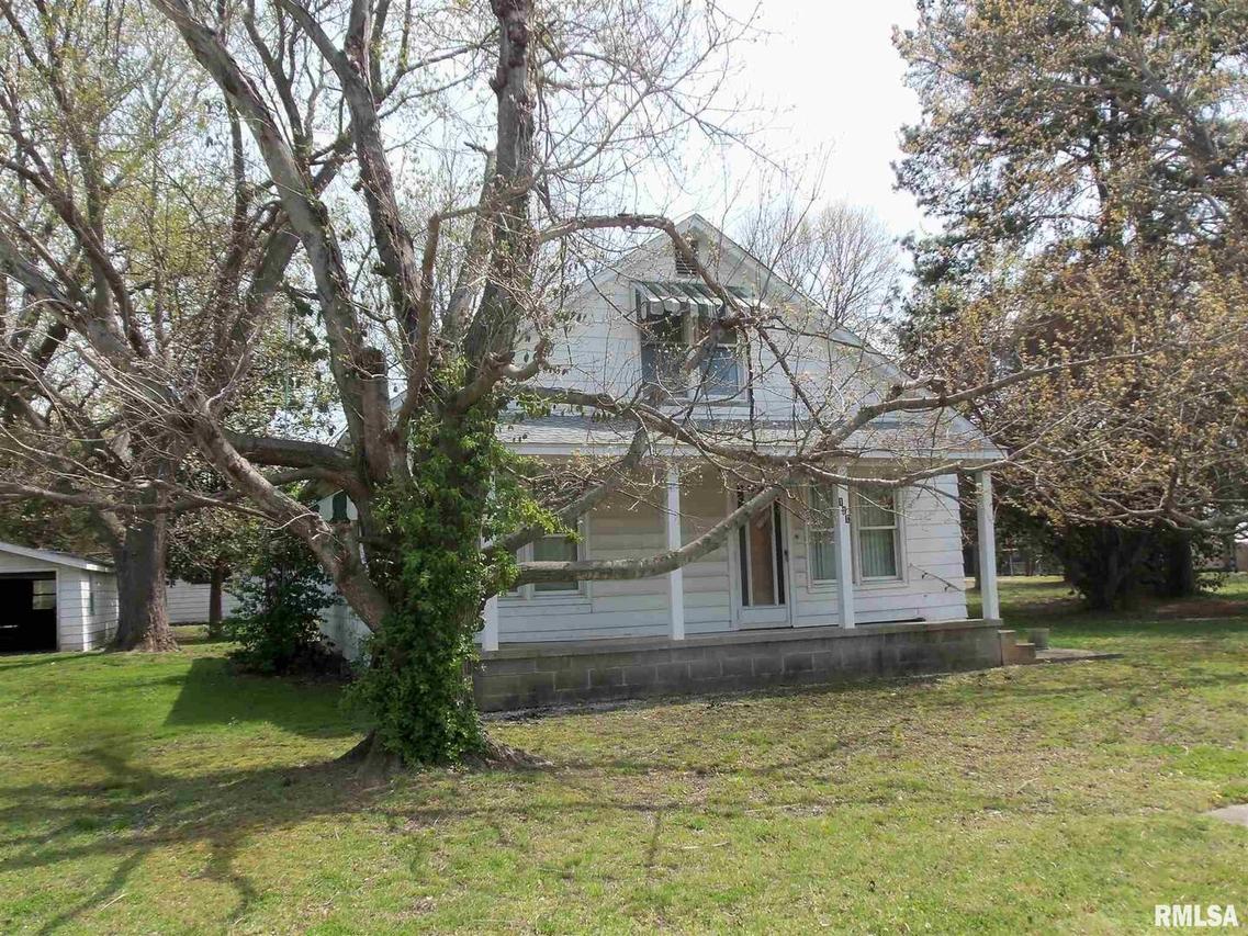 111 N Dean St., Royalton, IL 62983