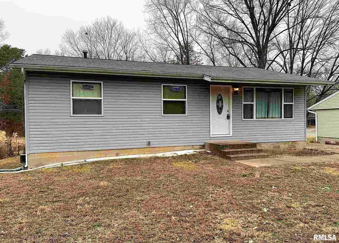 1026 Laurel Dr., Carbondale, IL 62901