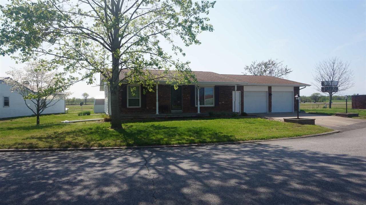 1 Comanche Dr., Mcclure, IL 62957