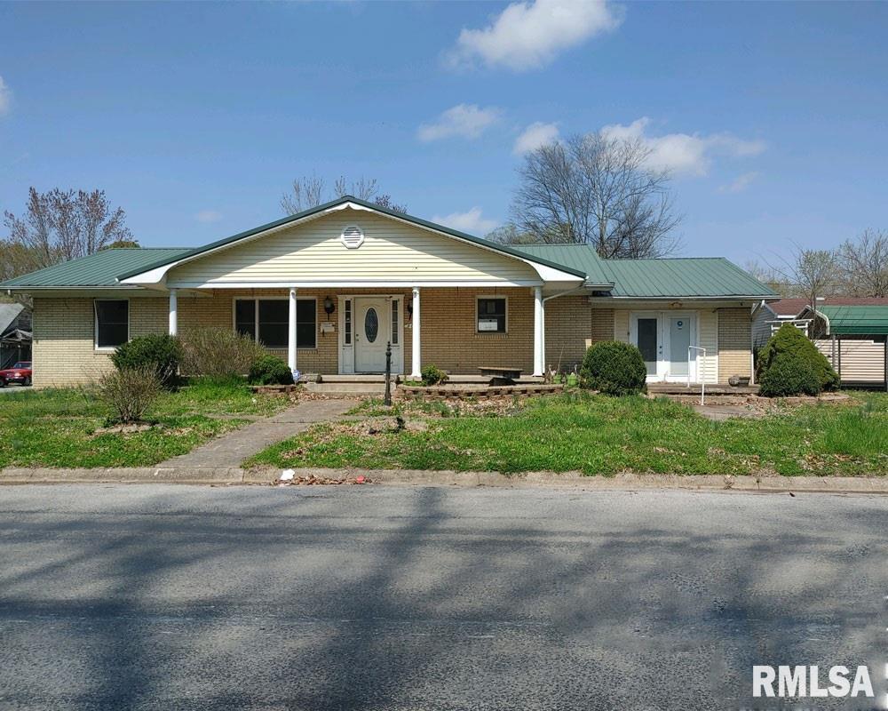 604 1st St., Mounds, IL 62964