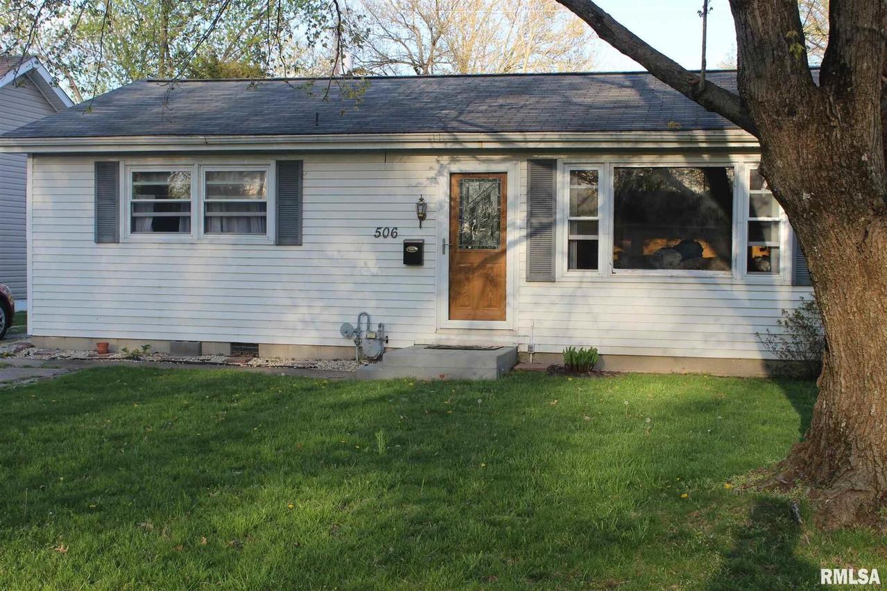 506 N Indiana St., Salem, IL 62881