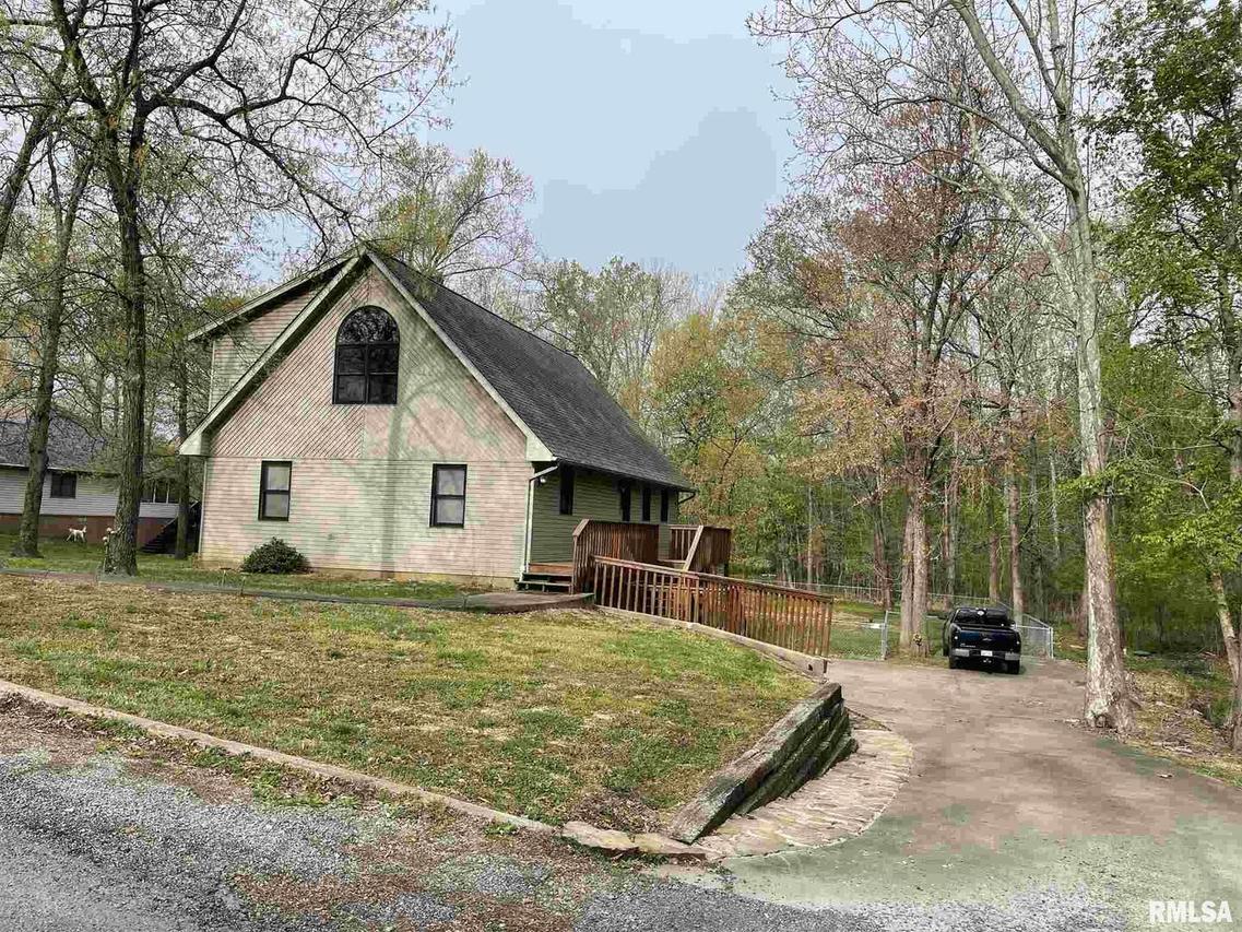 4427 Mcinturf Ln., Marion, IL 62959