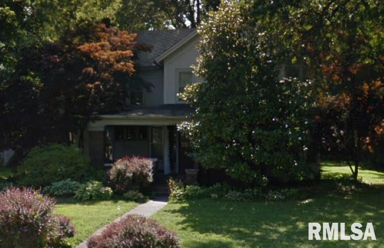 206 S Poplar St., Carbondale, IL 62901