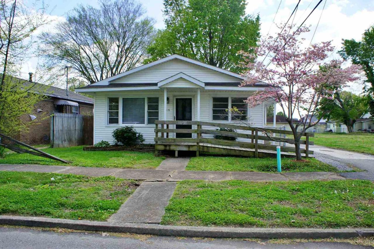 616 Catherine St., Metropolis, IL 62960