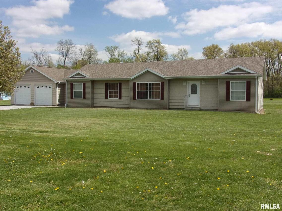 3638 County Farm Rd., Salem, IL 62881