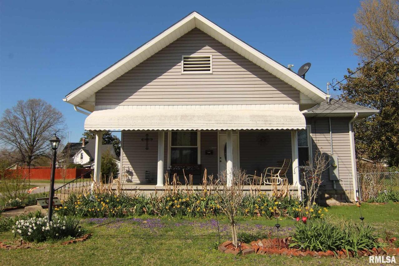 1210 Barham Ave., Johnston City, IL 62951