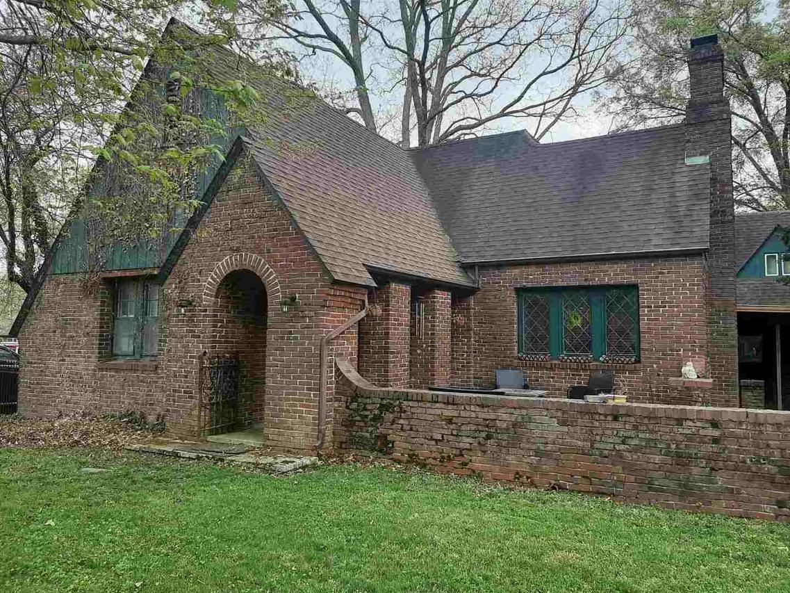 1032 Fairfield Rd., Mt Vernon, IL 62864