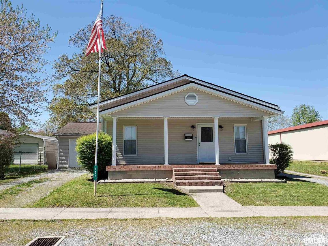 805 S Mulkey St., Christopher, IL 62822