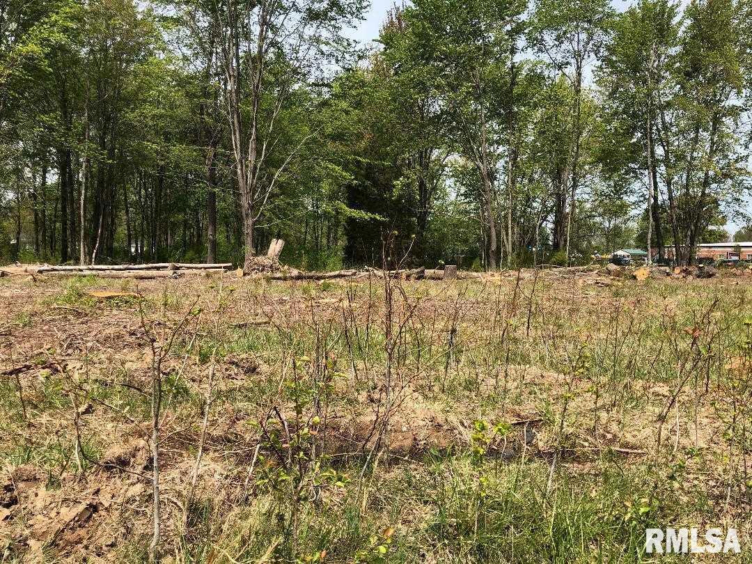 1610 N Garfield St., Marion, IL 62959