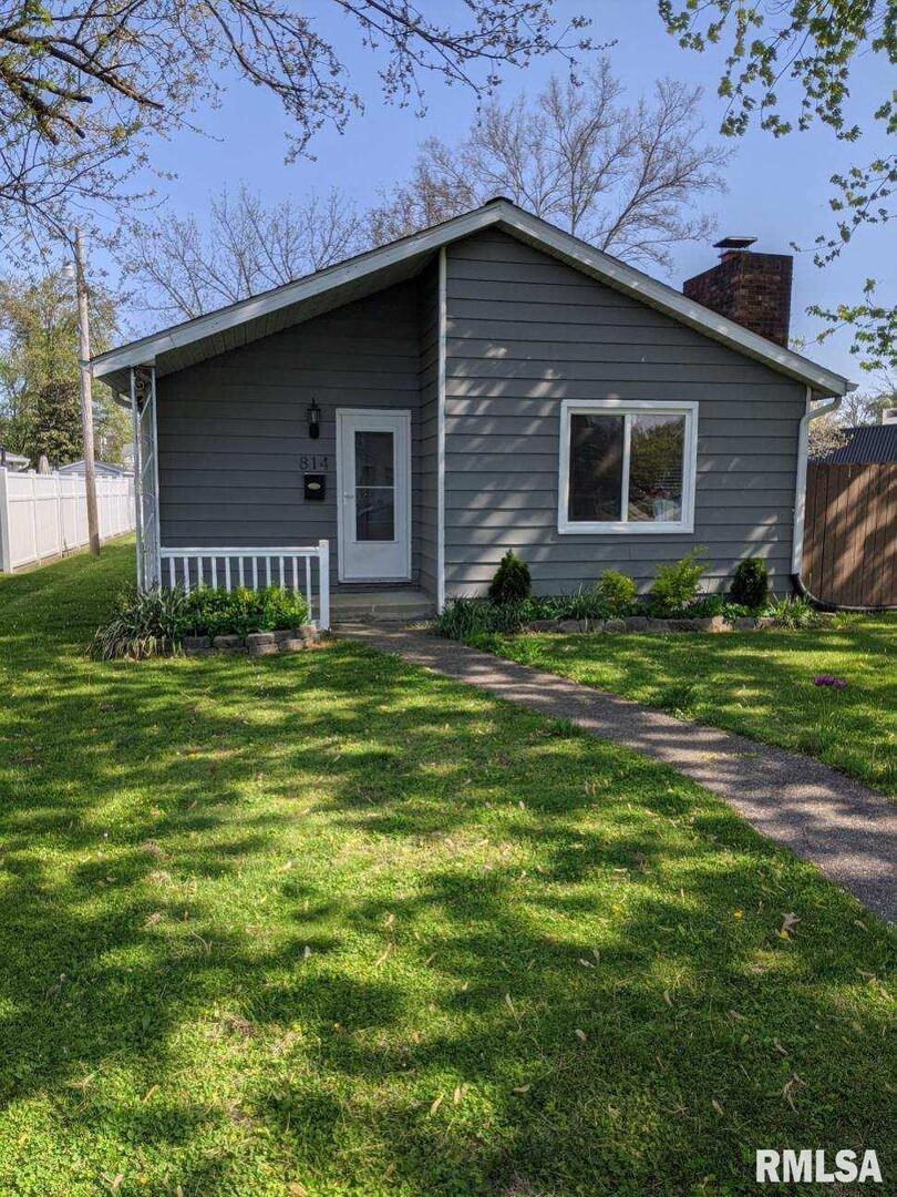 814 E 11th St., Centralia, IL 62801