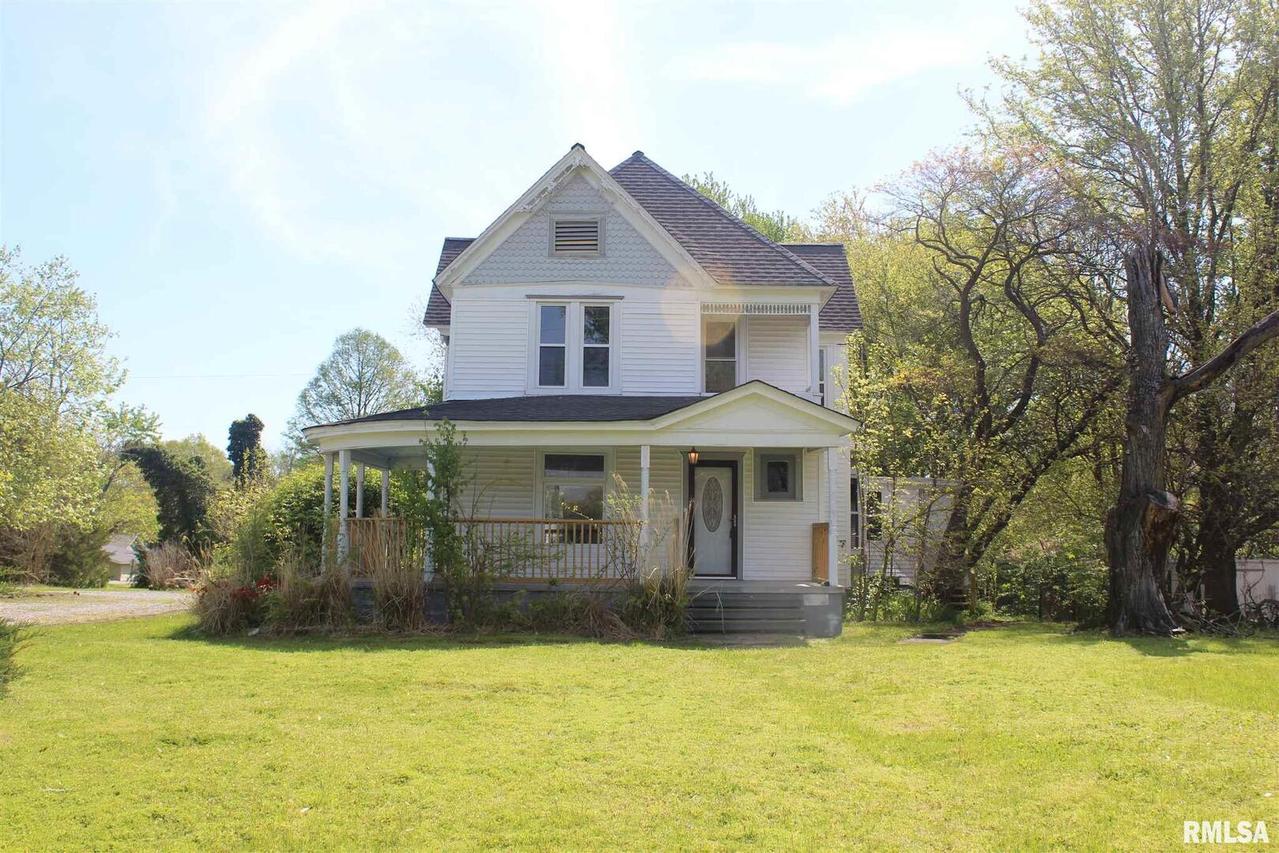 510 N Mcleansboro St., Benton, IL 62812