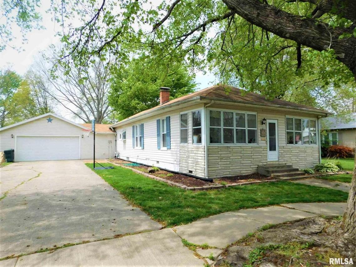 313 S Castle St., Salem, IL 62881