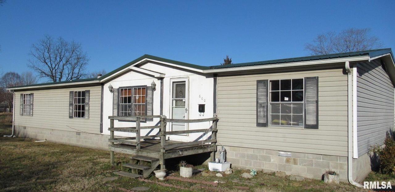 600 N 19th St., Herrin, IL 62948