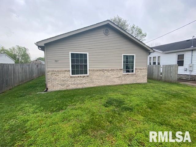 1011 N State St., Marion, IL 62959