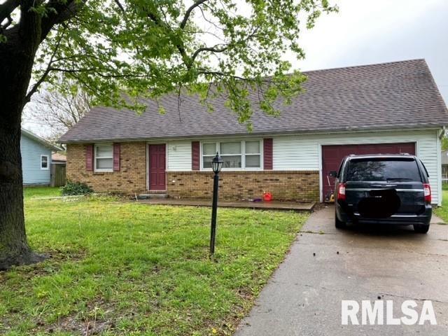 2205 Melanie Ln., Marion, IL 62959