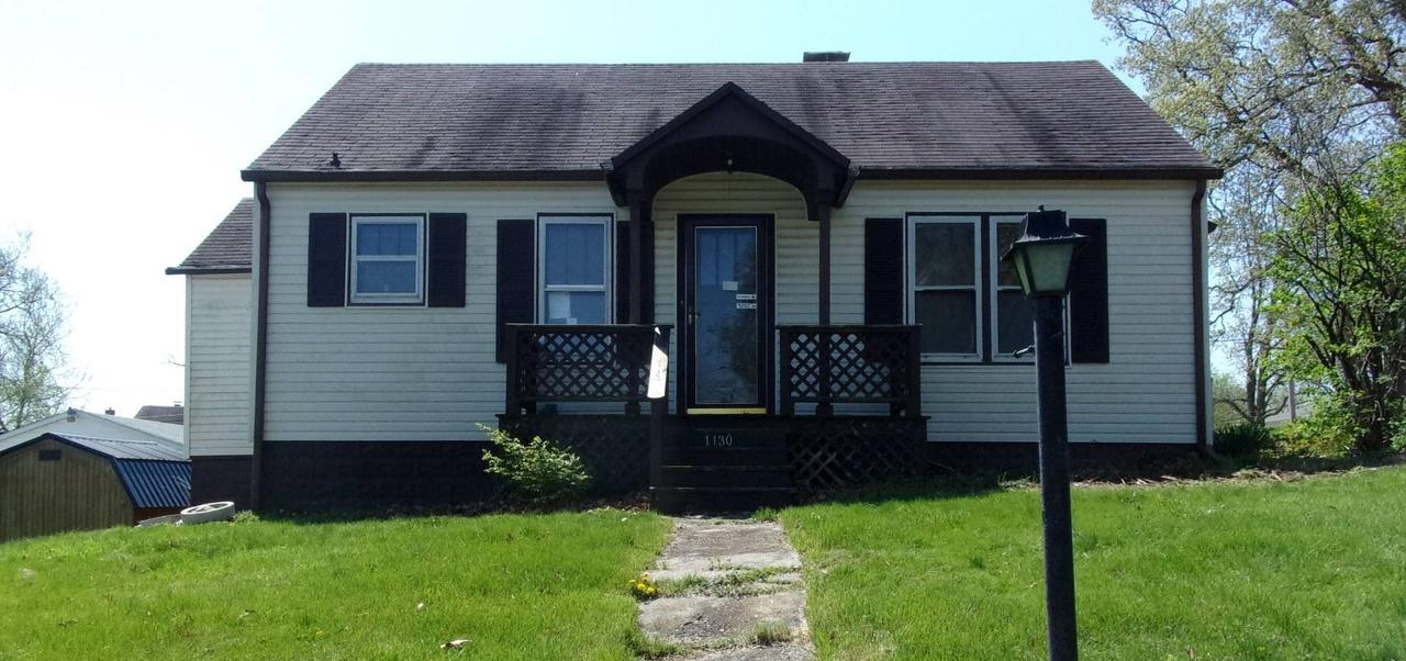 1130 W Gallatin St., Vandalia, IL 62471