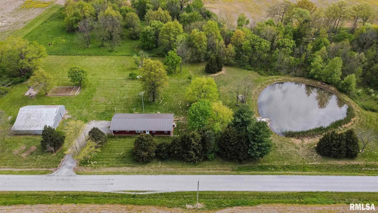 23471 E Dahlgren Rd., Belle Rive, IL 62810