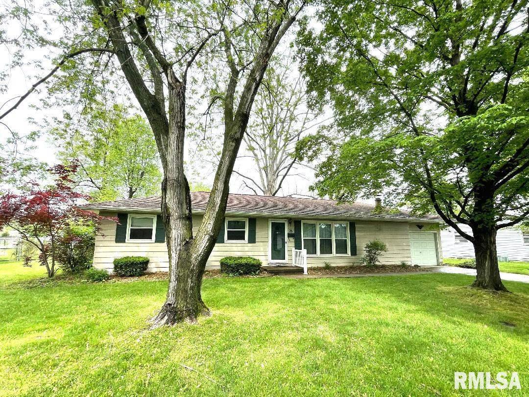 8 Redwood Dr., Centralia, IL 62801