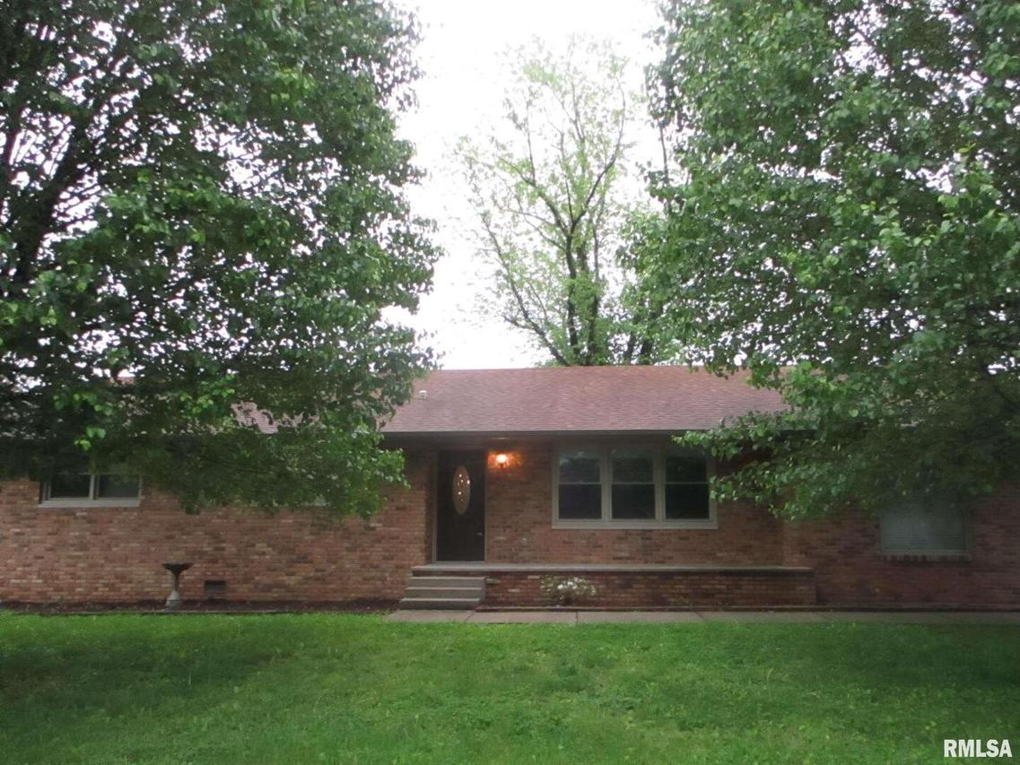 304 N 8th St., Benton, IL 62812