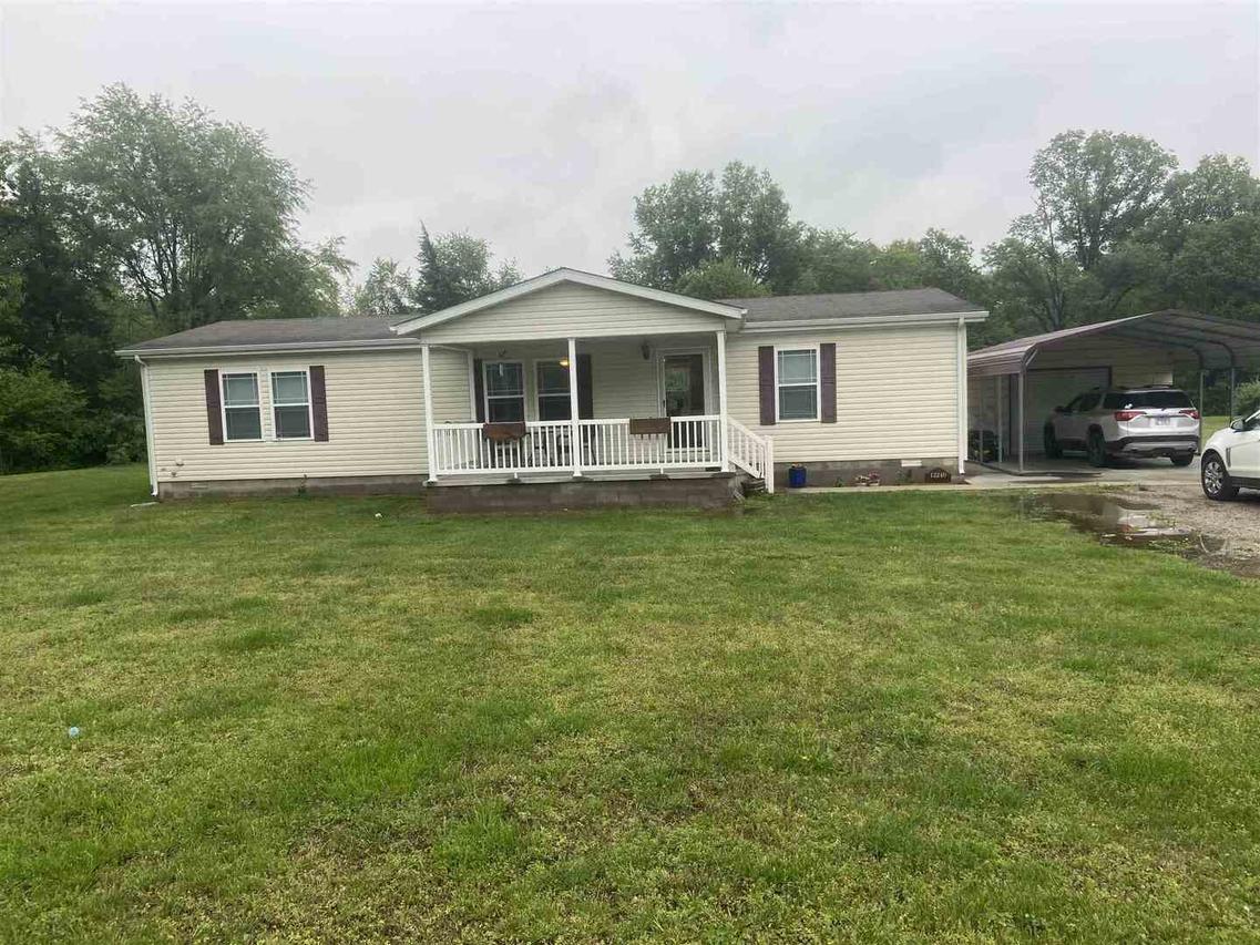 12240 Wyatt Rd., Benton, IL 62812