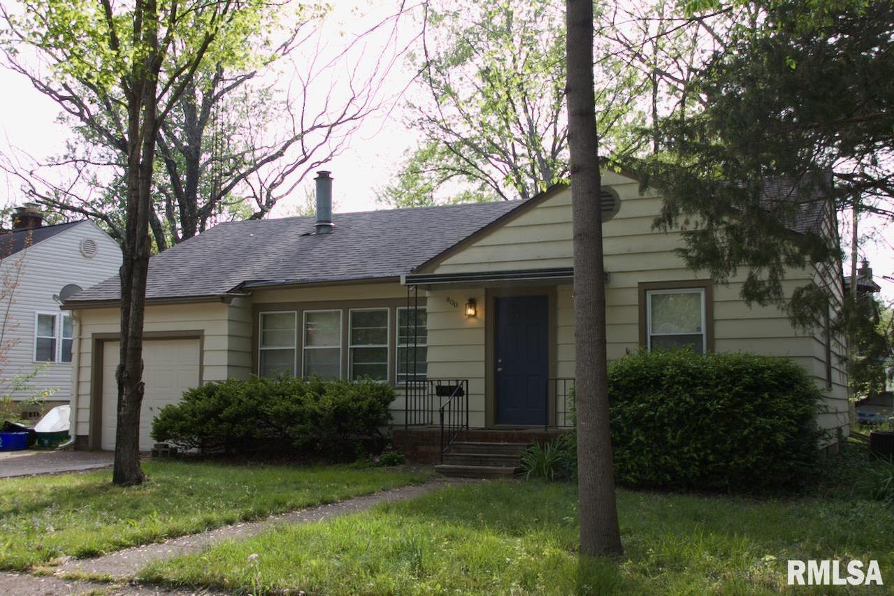 800 S Twisdale Ave., Carbondale, IL 62901