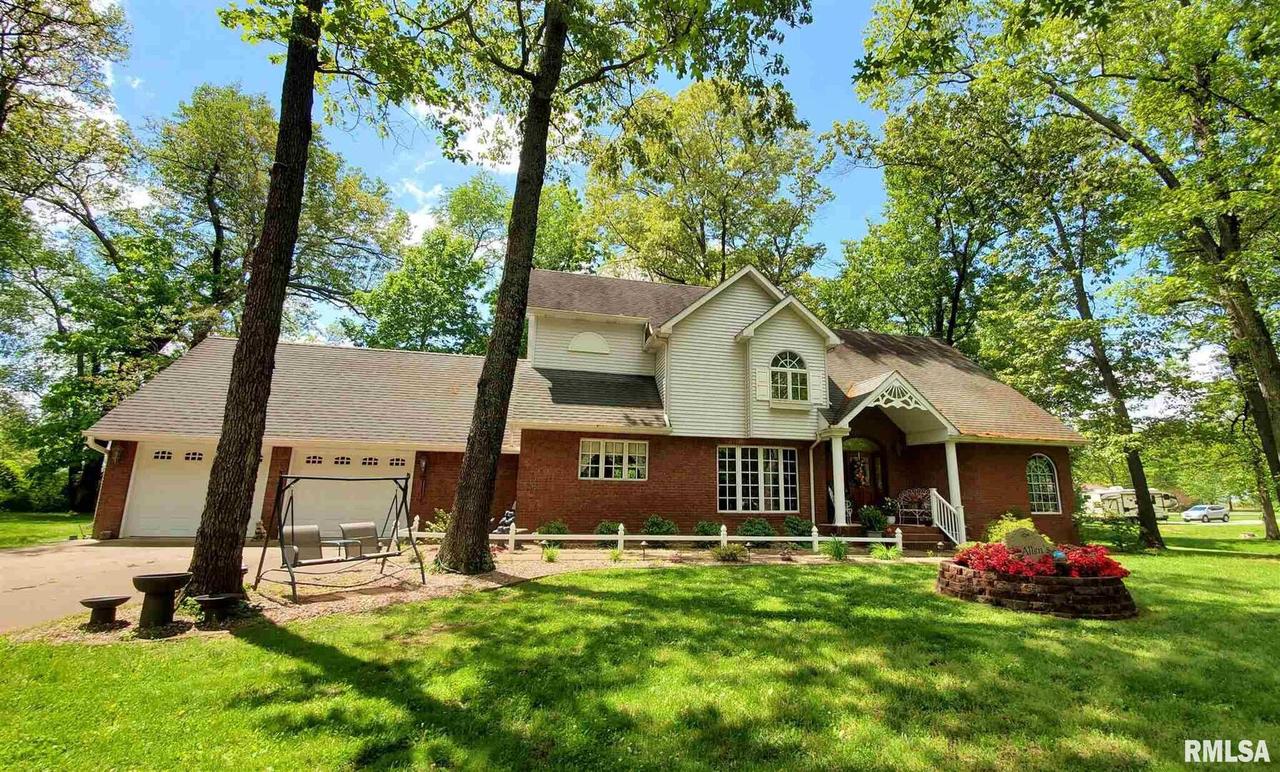 605 S Woodland Ave., Mcleansboro, IL 62859