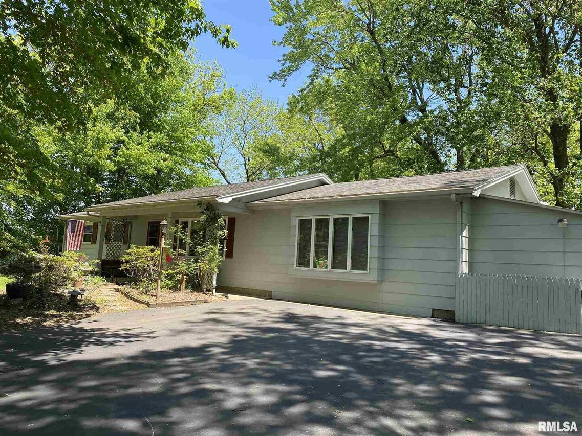 1955 New Era Rd., Carbondale, IL 62901