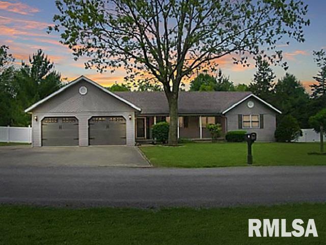 143 Ashwood Ln., Carbondale, IL 62901