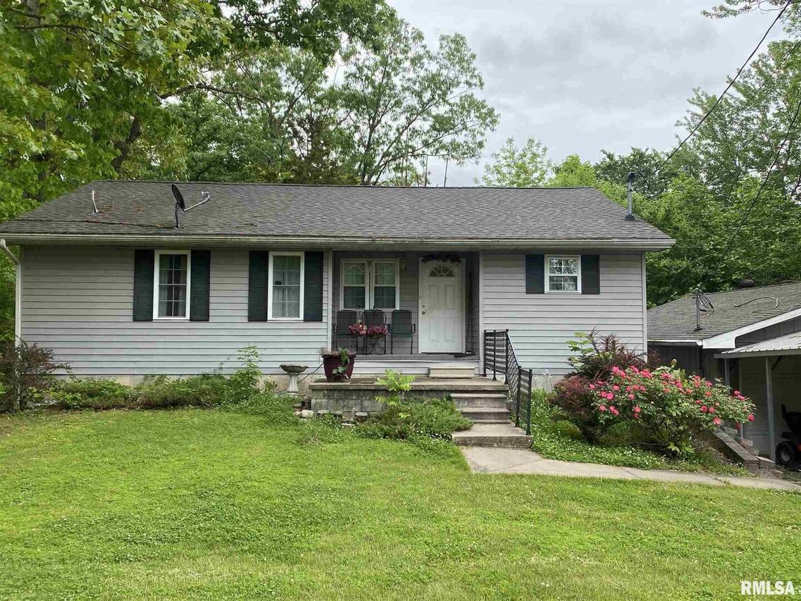 670 Marina Cir., Creal Springs, IL 62922