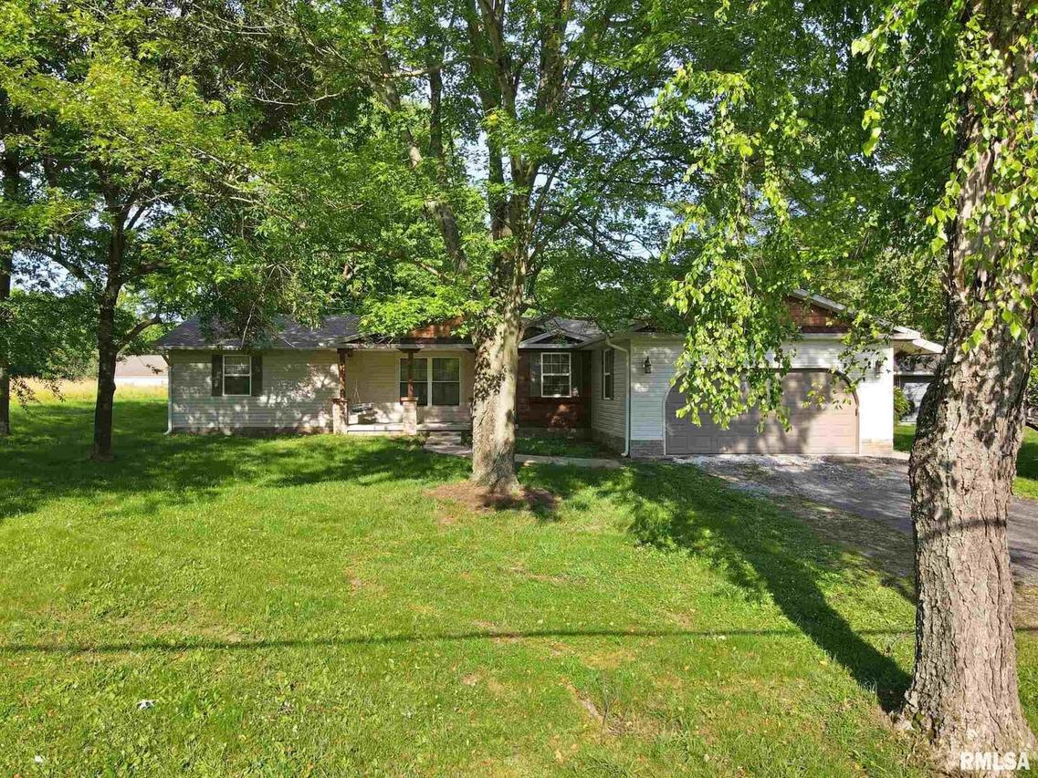 686 Airport Rd., Metropolis, IL 62960