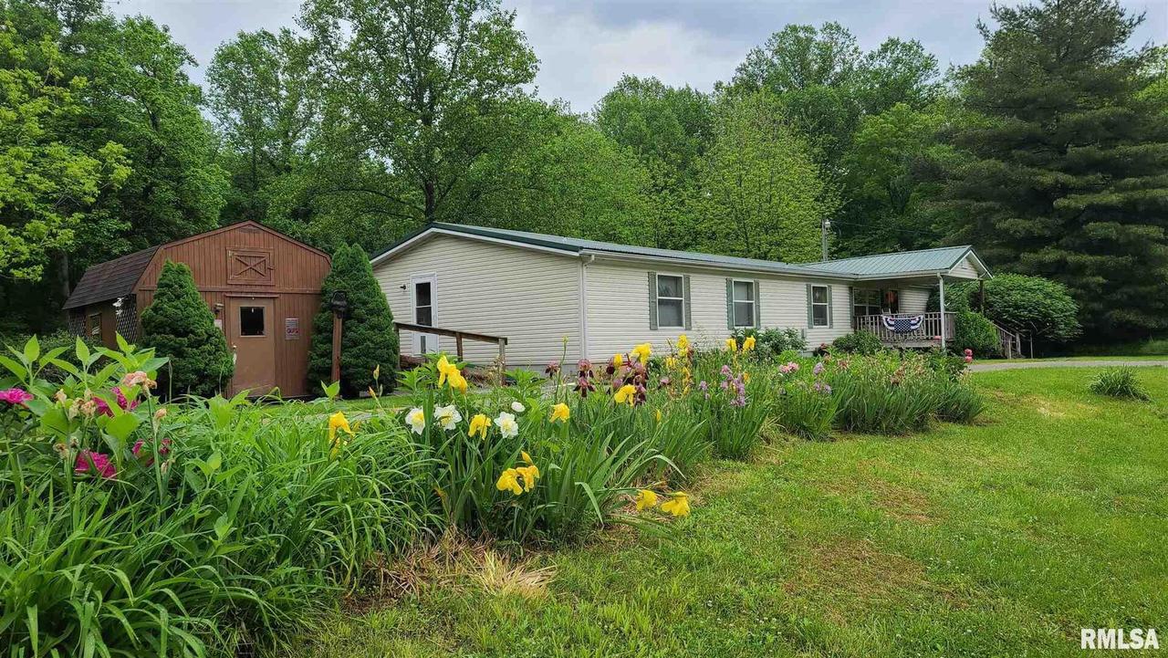 952 State Highway 34 Hwy., Herod, IL 62947