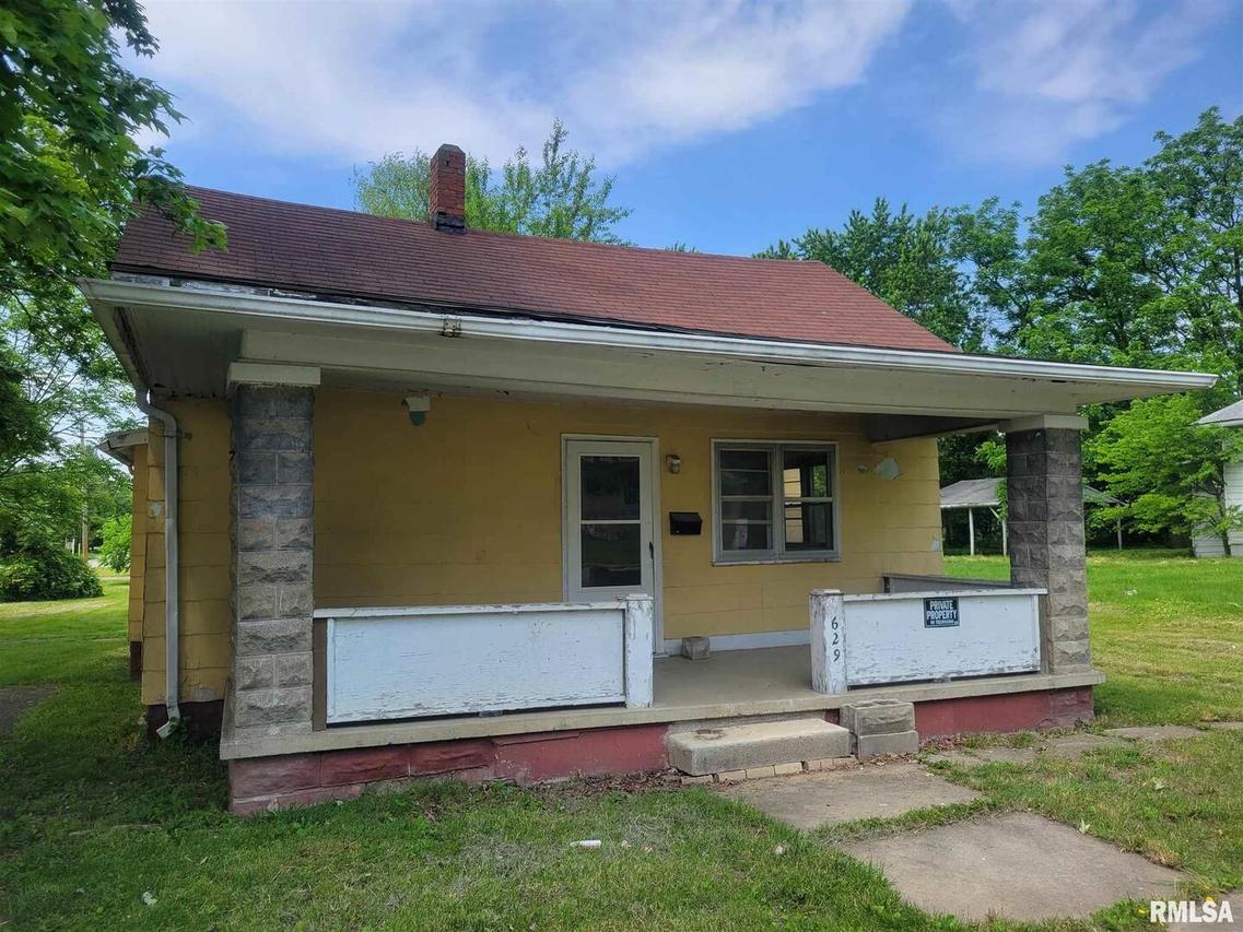 629 S 18th St., Mt Vernon, IL 62864