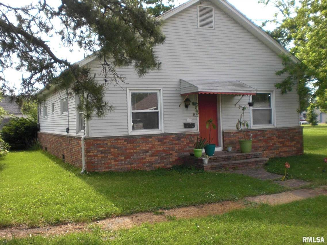 1401 N 14th St., Herrin, IL 62948