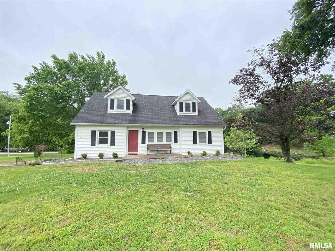 51 Fishback Rd., Carbondale, IL 62901