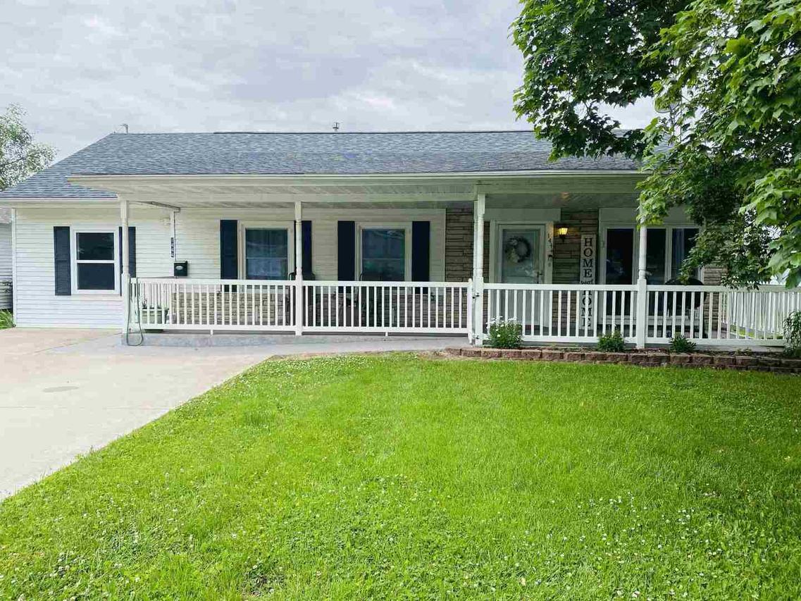 1444 E 4th St., Centralia, IL 62801