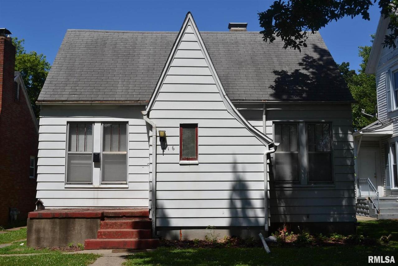 216 N Beech St., Centralia, IL 62801