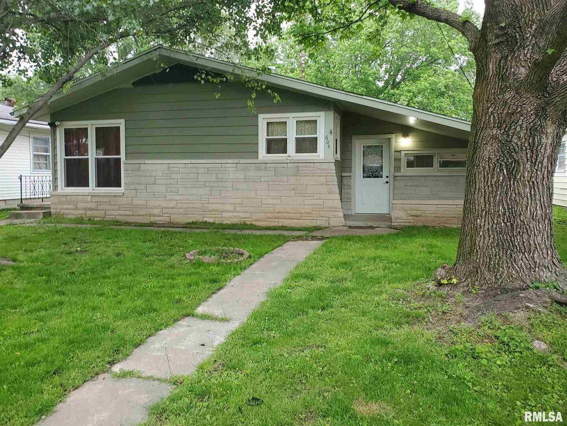 604 N Main St., Carrier Mills, IL 62917