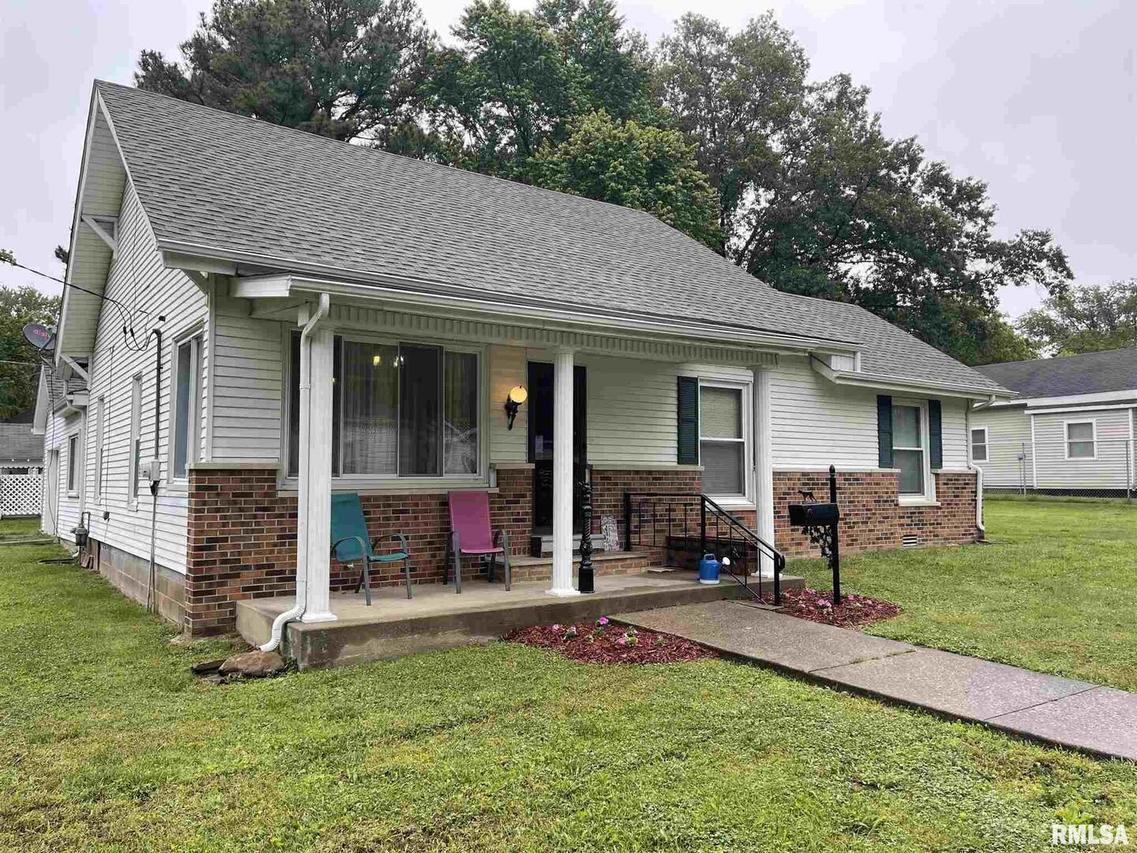 612 Basinger St., Eldorado, IL 62930