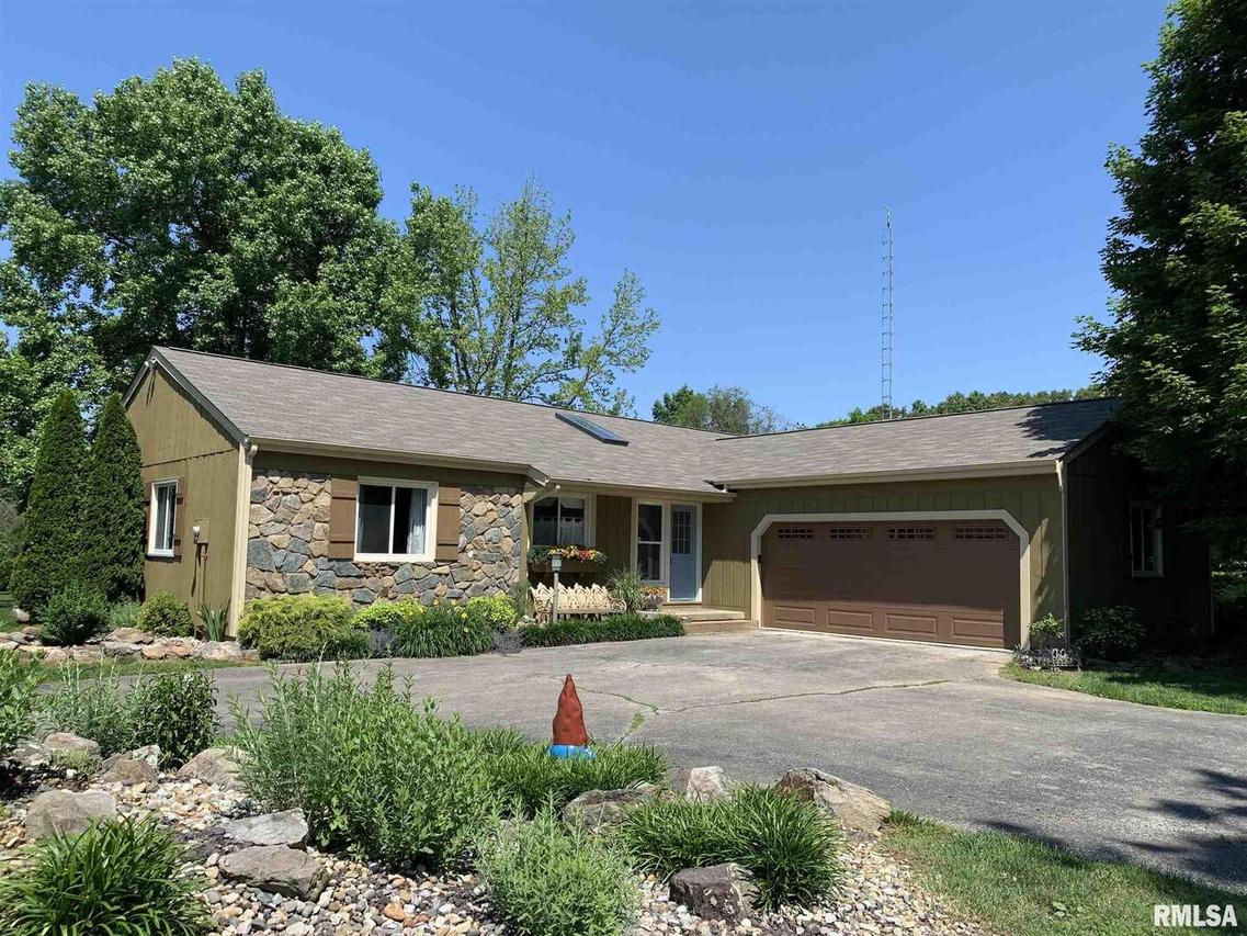 17649 N County Farm Ln., Mt Vernon, IL 62864