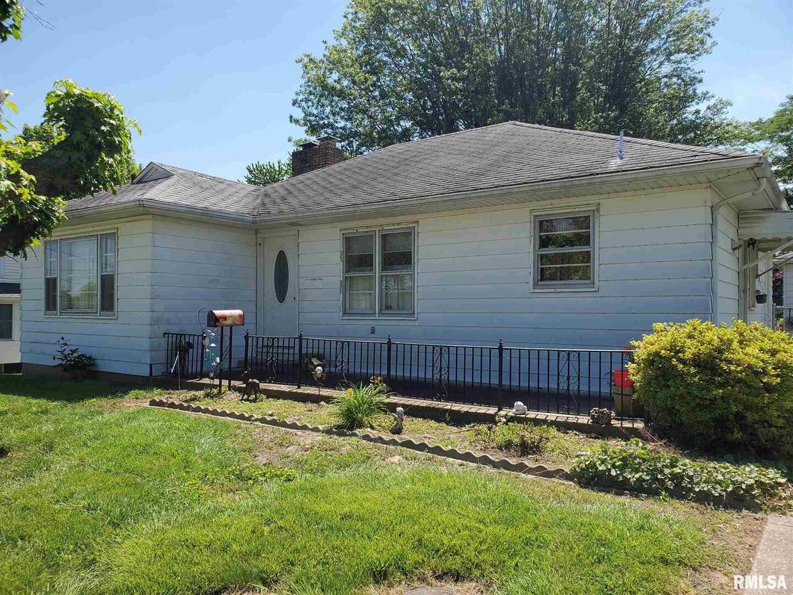 1416 Oak St., Chester, IL