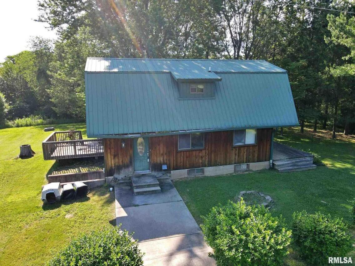 5866 Haverkamp Rd., Metropolis, IL 62960