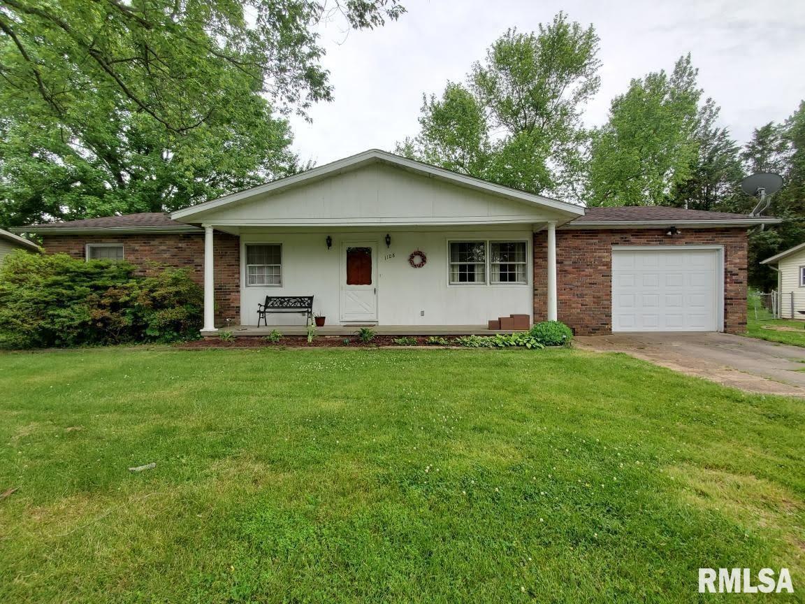 1108 E Ash St., Herrin, IL 62948