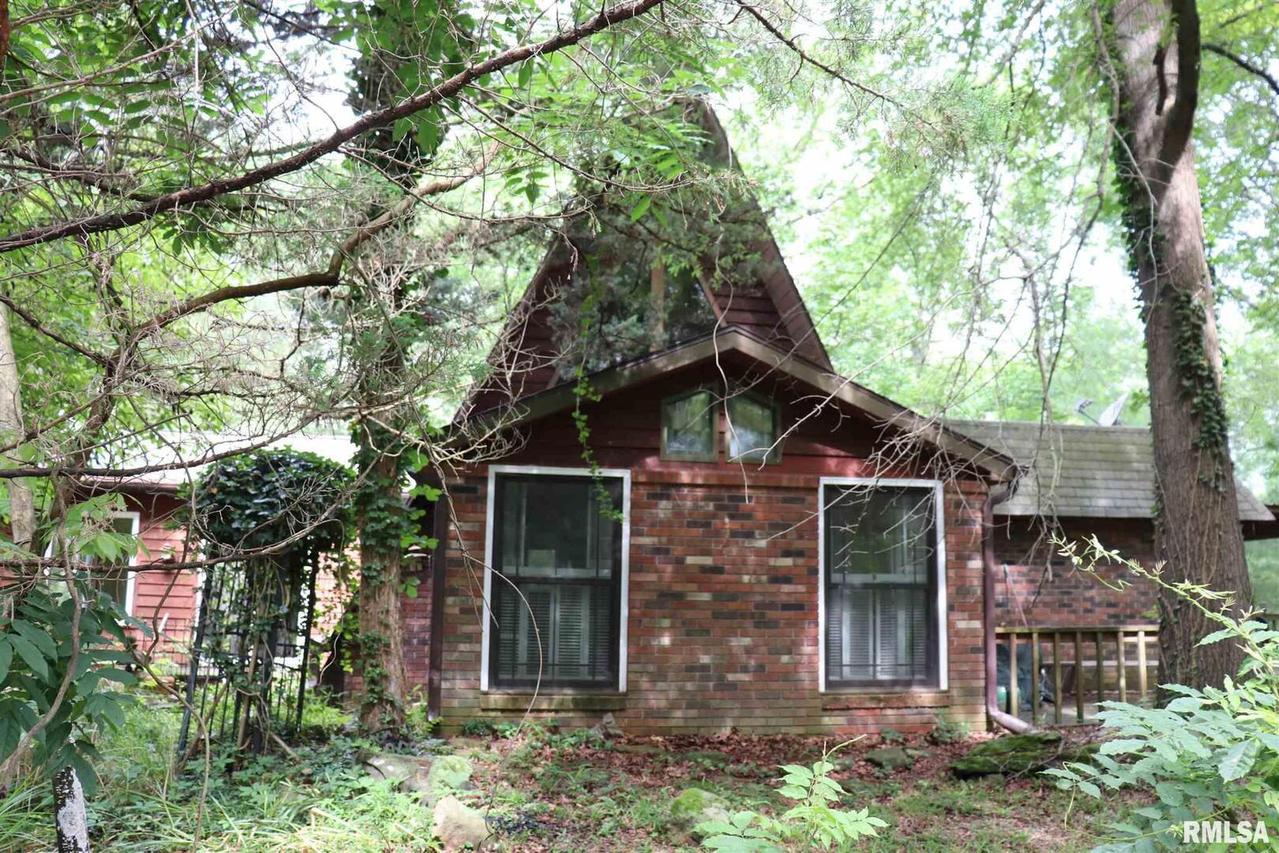 241 Ridge Rd., Makanda, IL 62958