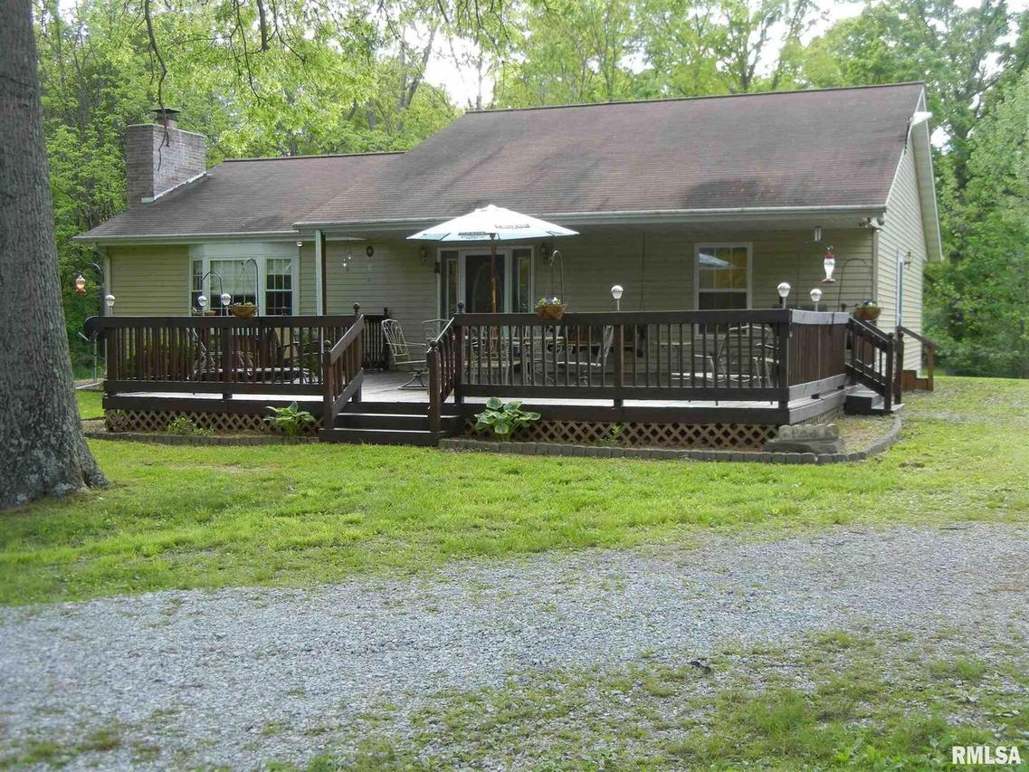 6159 Peach Rd., Iuka, IL 62849