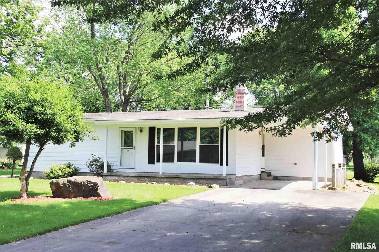 9 Candy Ln., Murphysboro, IL 62966